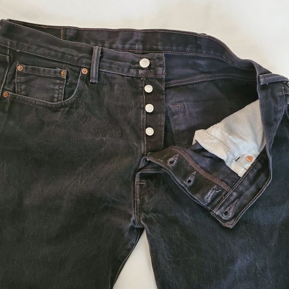 Levi Strauss & Co. Men's 501 Original Regular Fit Black Denim Jeans Size W38 L34 - Picture 5 of 16